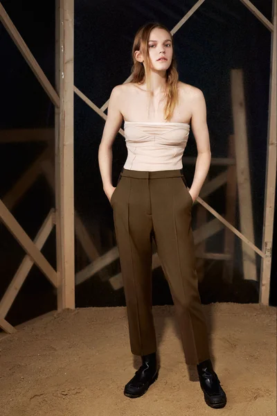 Look 22